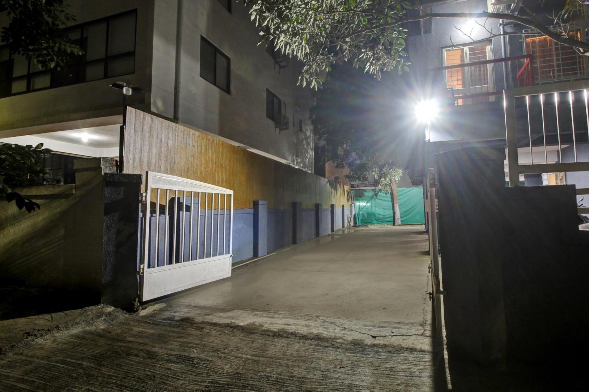 Super Collection O Grey House Hotel Pune Exterior photo